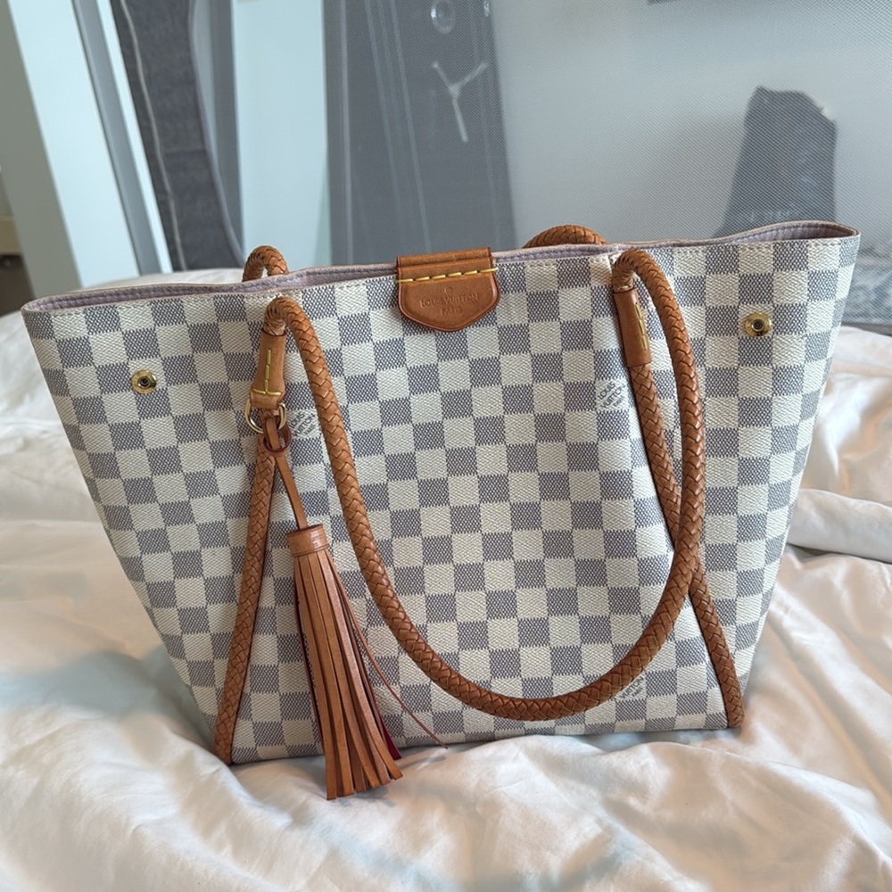 Louis Vuitton Damier Azur Propriano